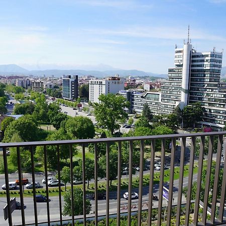 Diamond 72 Apartment , Skopje City - Center, Diamond Residences, Free Parking Buitenkant foto