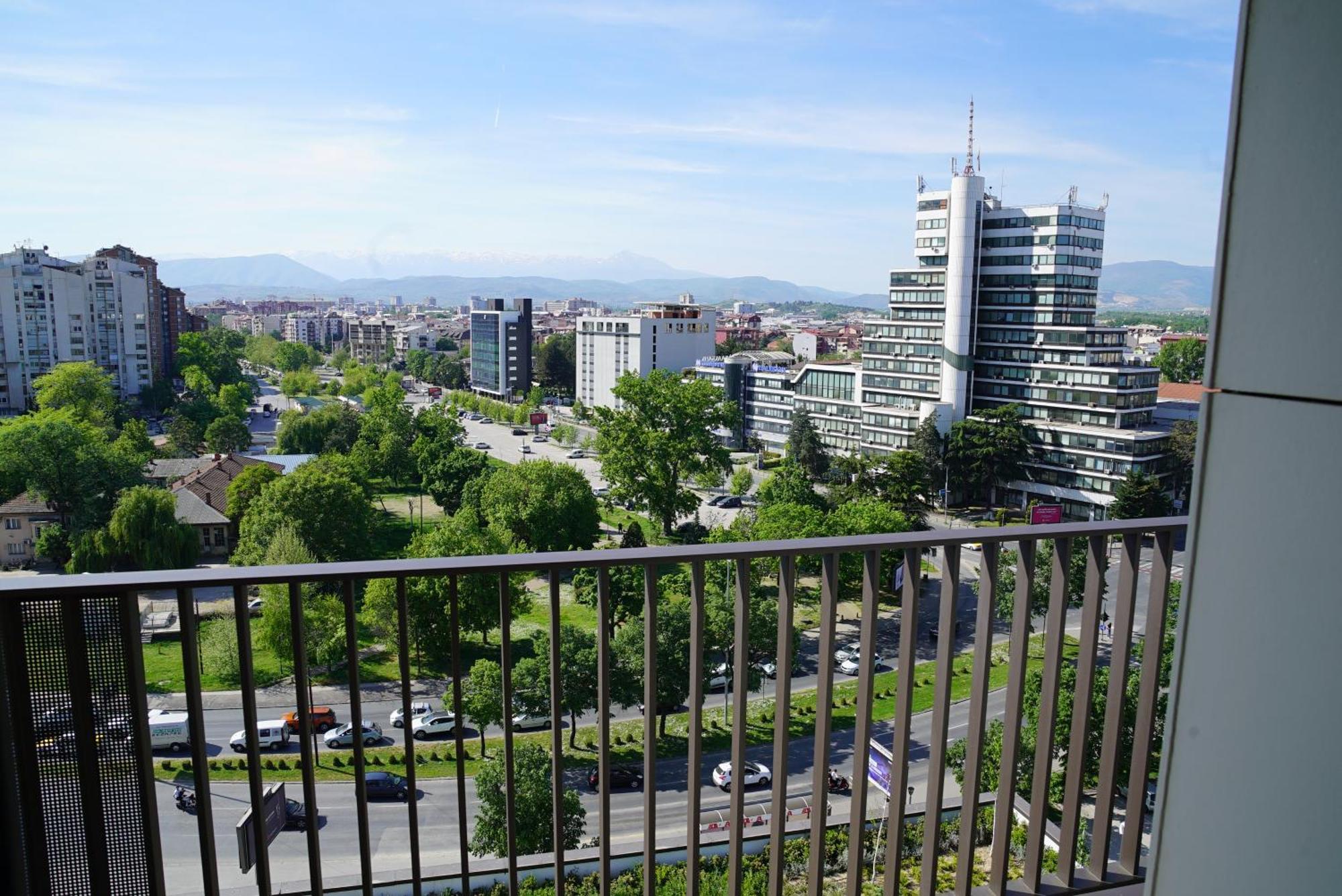 Diamond 72 Apartment , Skopje City - Center, Diamond Residences, Free Parking Buitenkant foto