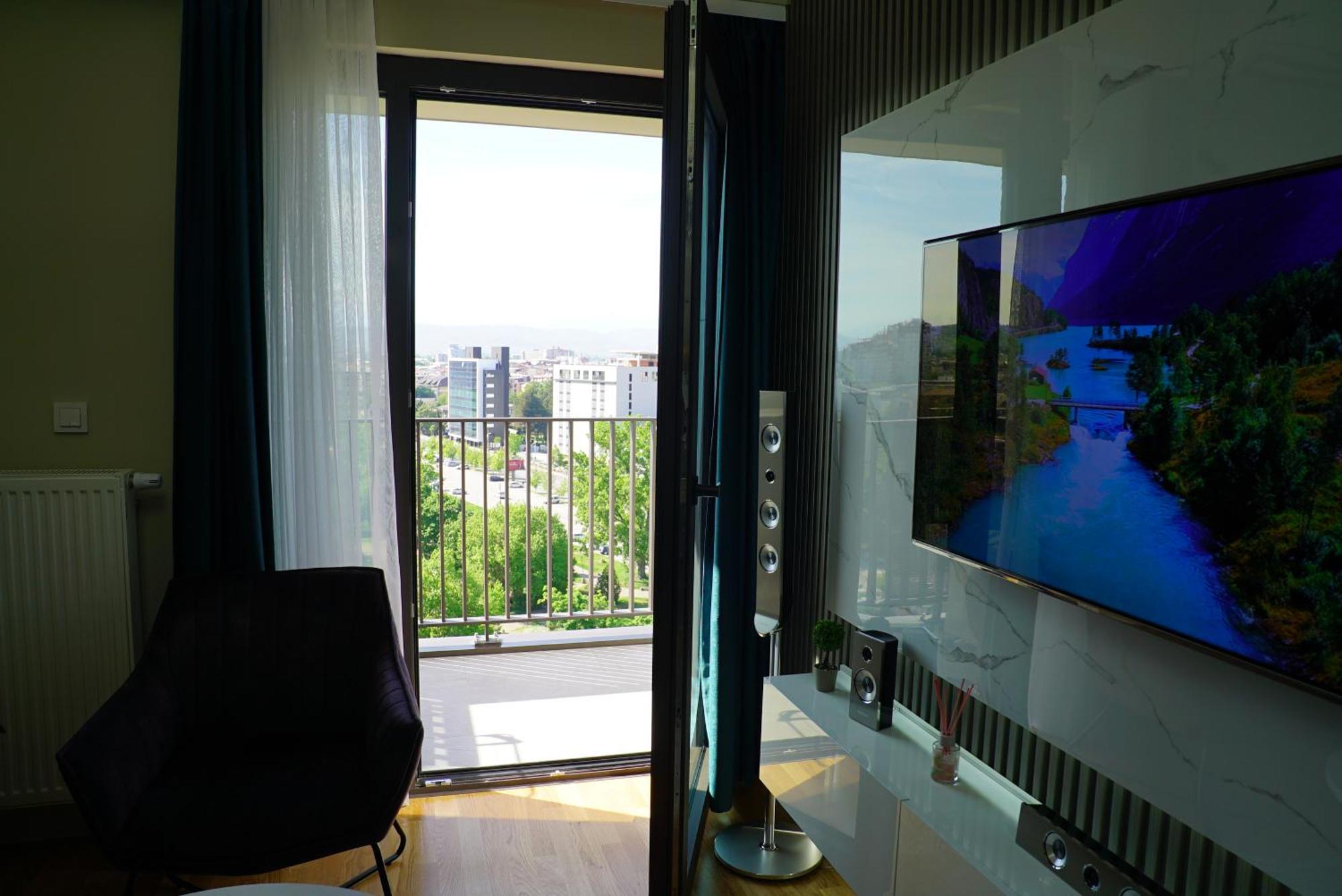 Diamond 72 Apartment , Skopje City - Center, Diamond Residences, Free Parking Buitenkant foto