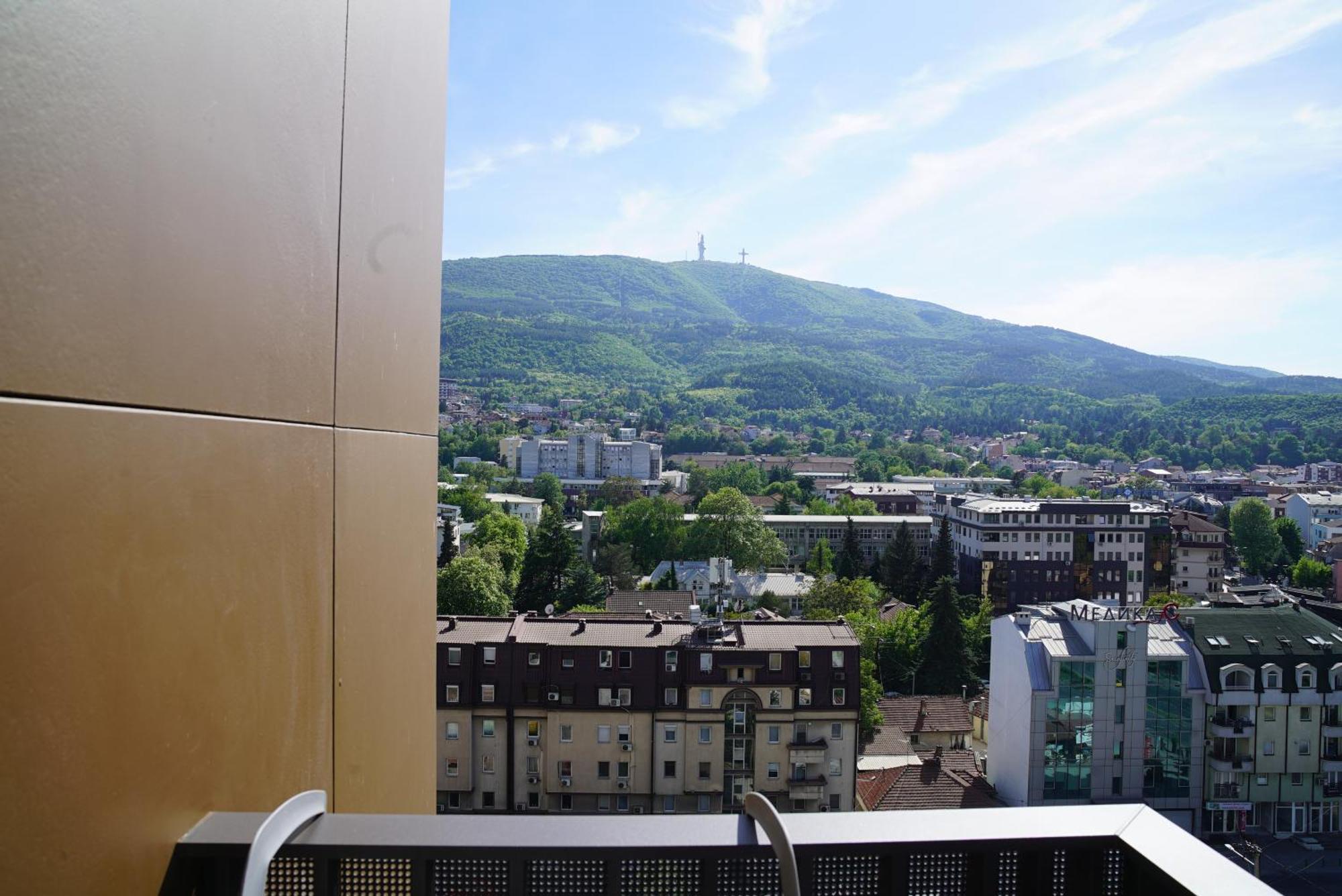 Diamond 72 Apartment , Skopje City - Center, Diamond Residences, Free Parking Buitenkant foto