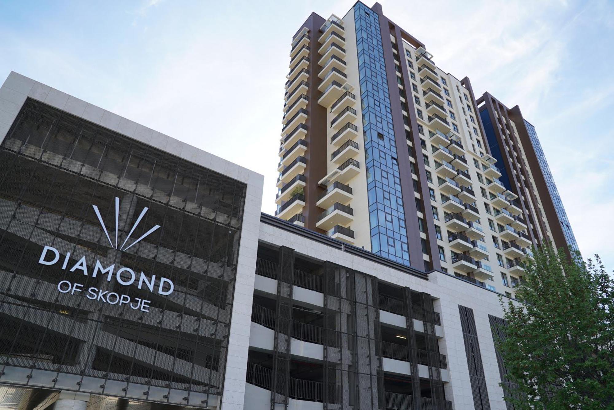 Diamond 72 Apartment , Skopje City - Center, Diamond Residences, Free Parking Buitenkant foto