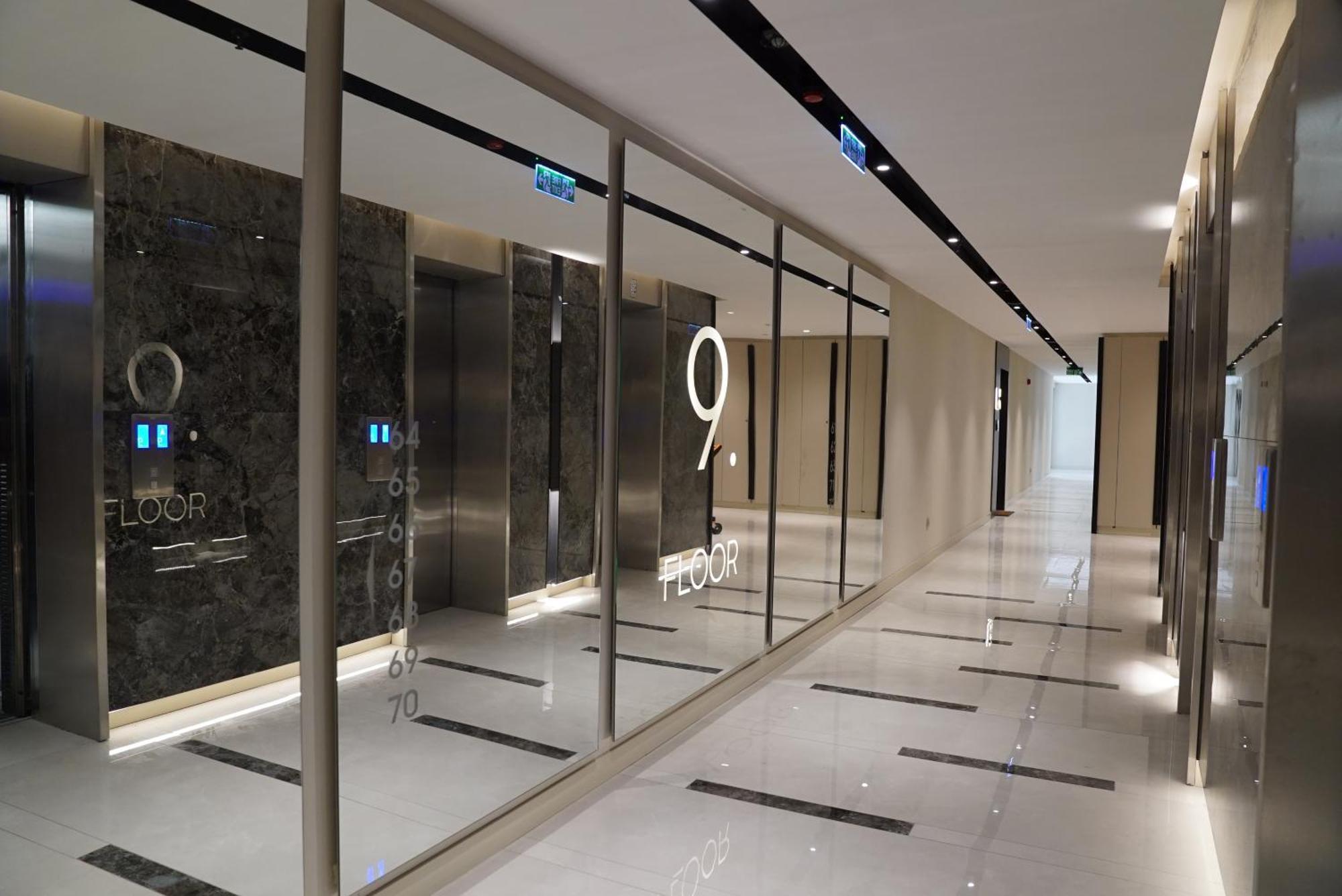 Diamond 72 Apartment , Skopje City - Center, Diamond Residences, Free Parking Buitenkant foto